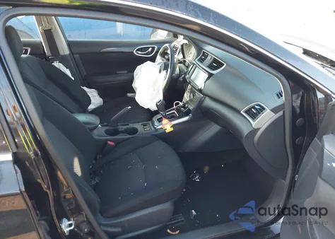 2019 Nissan Sentra Sr z USA, uszkodzony, nr VIN 3N1AB7AP7KY374118